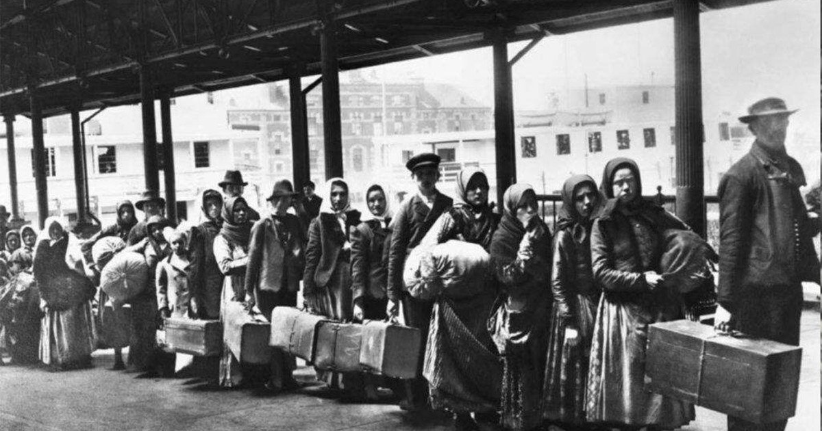 Un historiador pide recuperar la revisión autocrítica de la República que hizo la izquierda