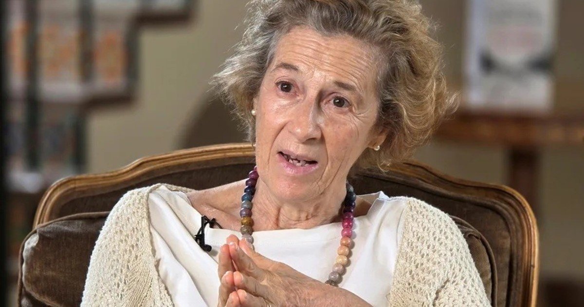 La escritora Julia Navarro siente "desesperanza de ver que no aprendemos del pasado"