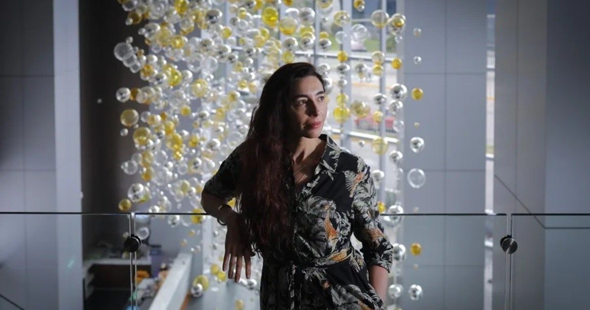 Fernanda Trías: “Escribimos desde la extrañeza, una tradición muy latinoamericana y rioplatense”