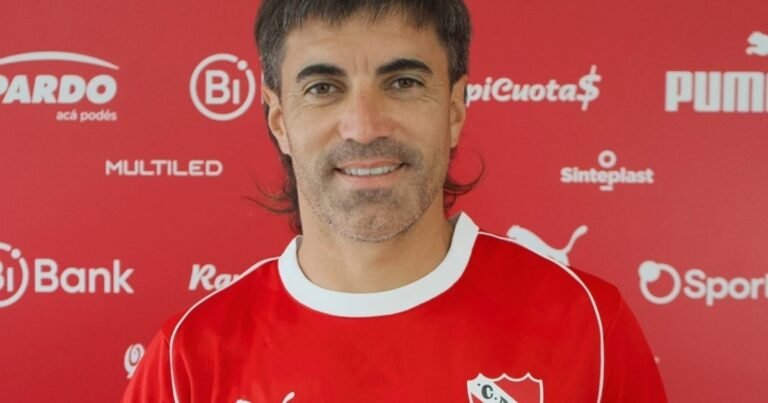 Ignacio Malcorra y un golazo a puro "tiki tiki" para Independiente, que le ganó a Peñarol en su pretemporada en Uruguay