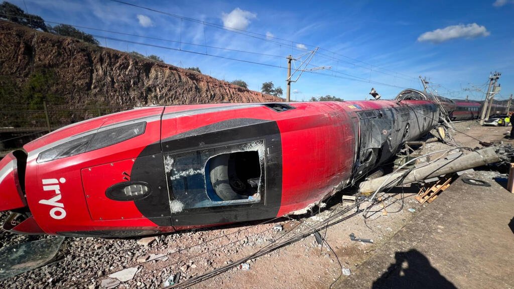¿Cómo avanzarán las investigaciones sobre el accidente ferroviario que enluta a España?