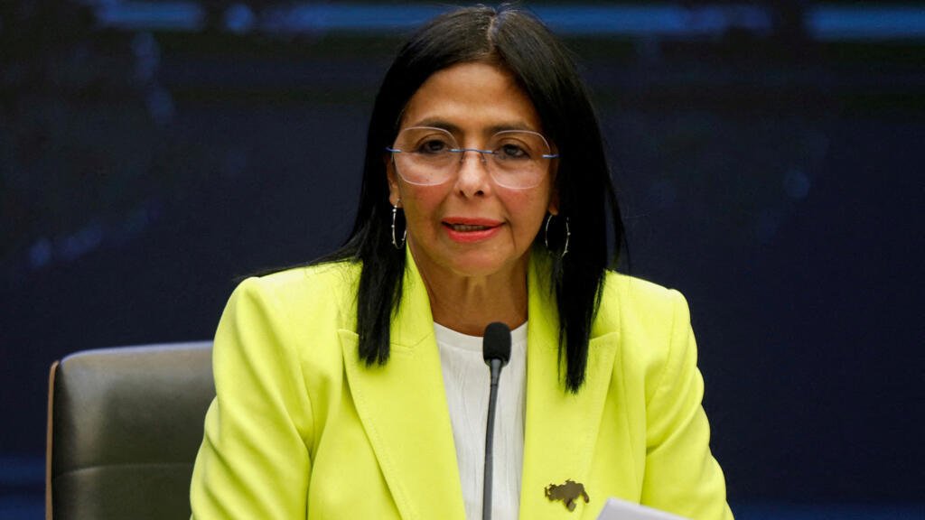 Supremo venezolano ordena que Delcy Rodríguez asuma como presidenta interina tras captura de Maduro