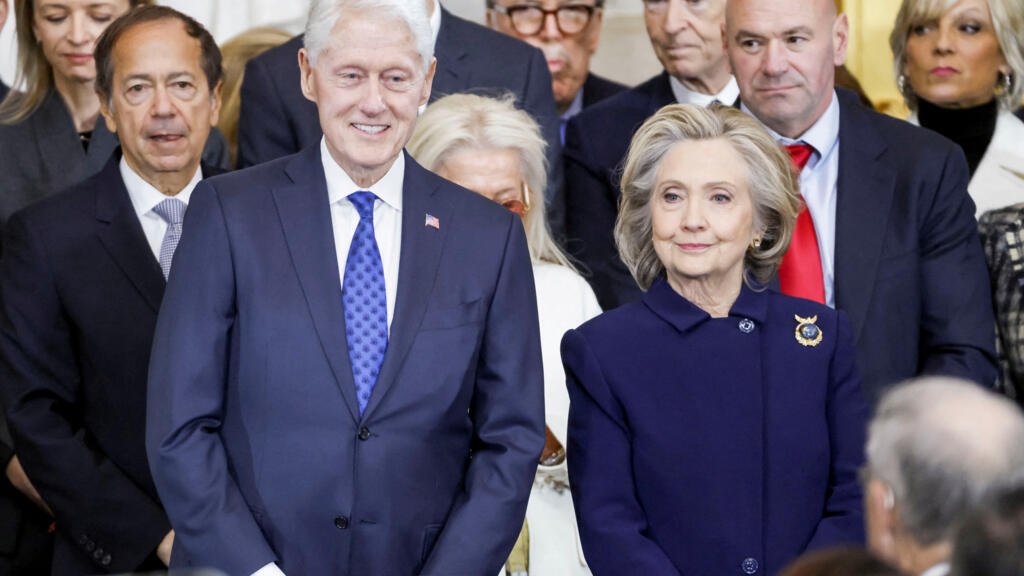 Los Clinton desafían al comité del Congreso que investiga el caso Epstein