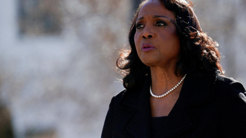 La Corte Suprema delibera si Trump puede despedir a Lisa Cook, gobernadora de la Reserva Federal