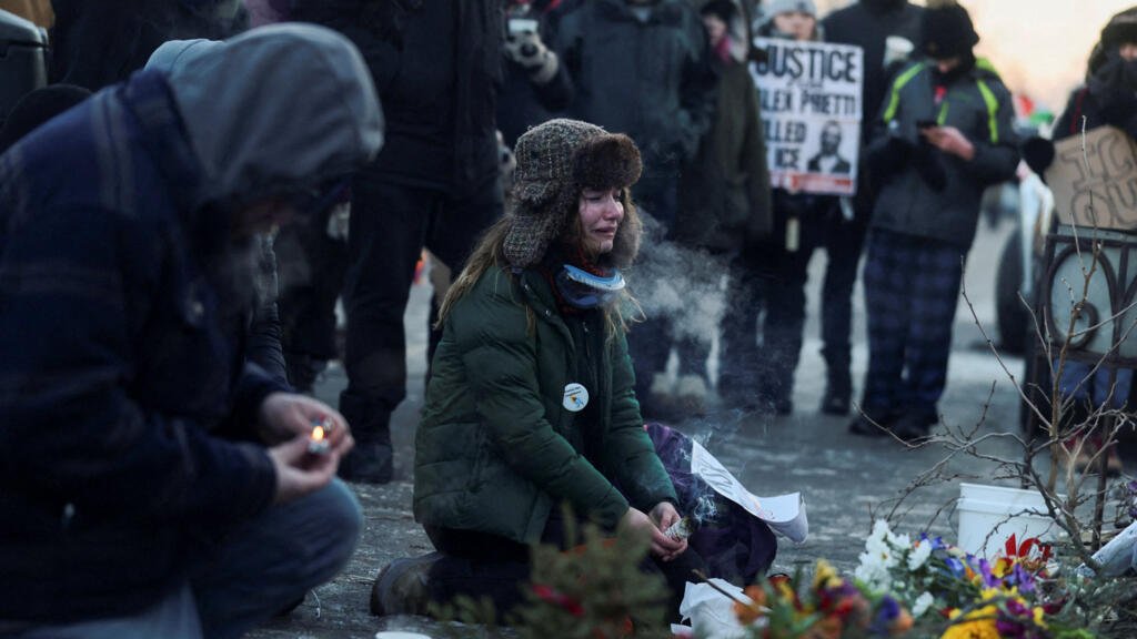 Las vidas apagadas bajo el ICE: el recuento de muertes vinculadas con la agencia migratoria de EE. UU.