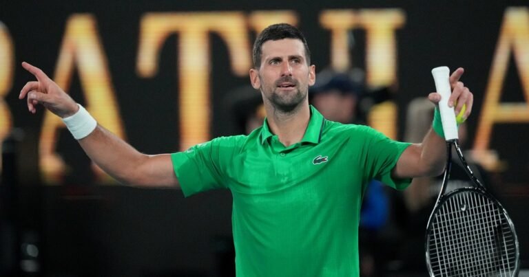 Novak Djokovic avanza sin jugar a los cuartos final y logra otro récord en el Abierto de Australia