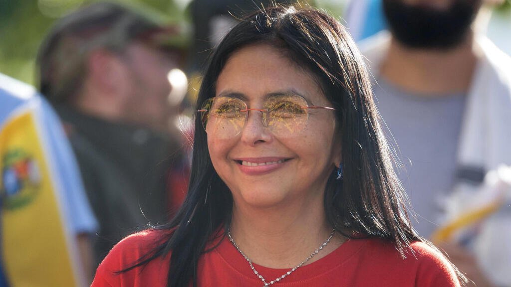 ¿Quién es Delcy Rodríguez, la cara del chavismo nombrada presidenta interina por el Supremo de Venezuela?