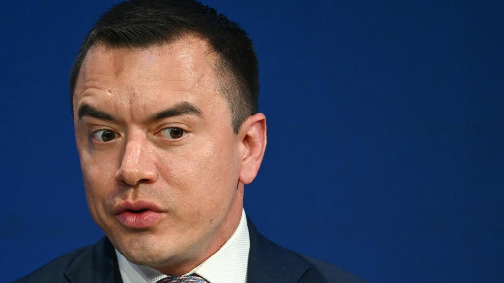 Ecuador impone a Colombia un arancel de 30% por falta de cooperación en seguridad