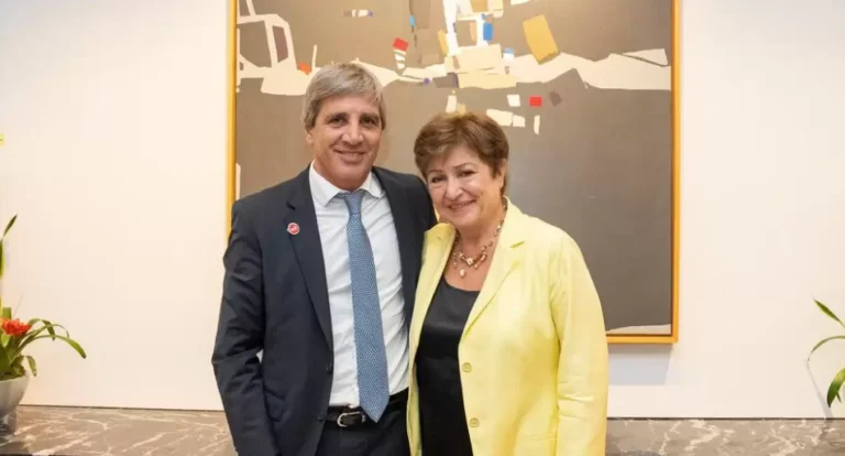 Superávit histórico en 2025: el Gobierno celebra pero el 2026 asoma con riesgos