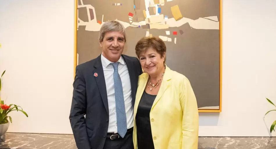 Superávit histórico en 2025: el Gobierno celebra pero el 2026 asoma con riesgos