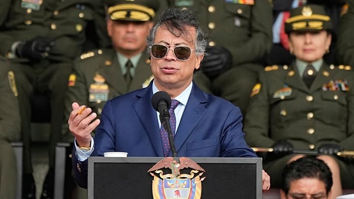 El presidente colombiano, dispuesto a "tomar las armas" ante las amenazas de Trump