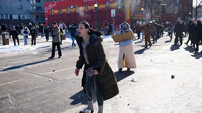 Cientos acuden al homenaje a Alex Pretti, muerto por la Patrulla Fronteriza en Minneapolis