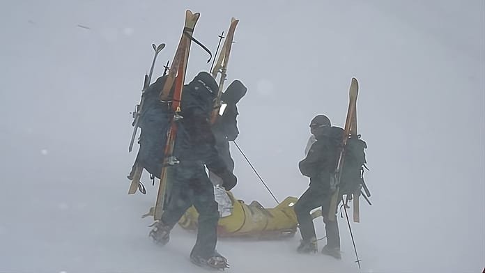 La Guardia Civil encuentra el cadáver del montañero atrapado en un alud en el Pirineo Aragonés