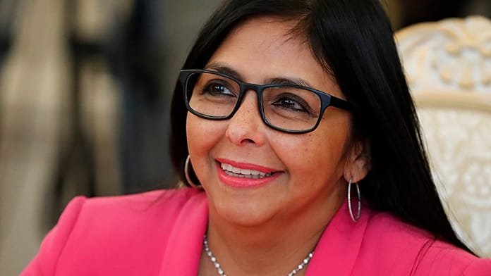 Delcy Rodríguez es investida como presidenta encargada de Venezuela
