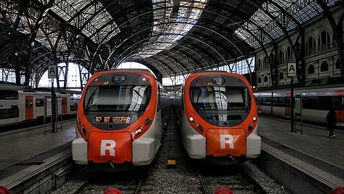 Acuerdo en Rodalies tras más de 36 horas sin servicio, pero la circulación no se reanudará aún