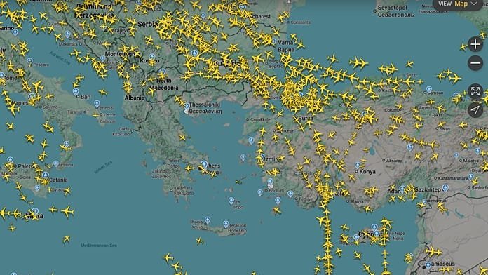 Un problema técnico cierra el espacio aéreo griego, cancelaciones y retrasos de decenas de vuelos