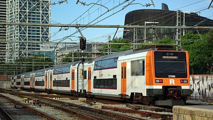 Una avería en el centro de control de Adif vuelve a paralizar Rodalies en Cataluña