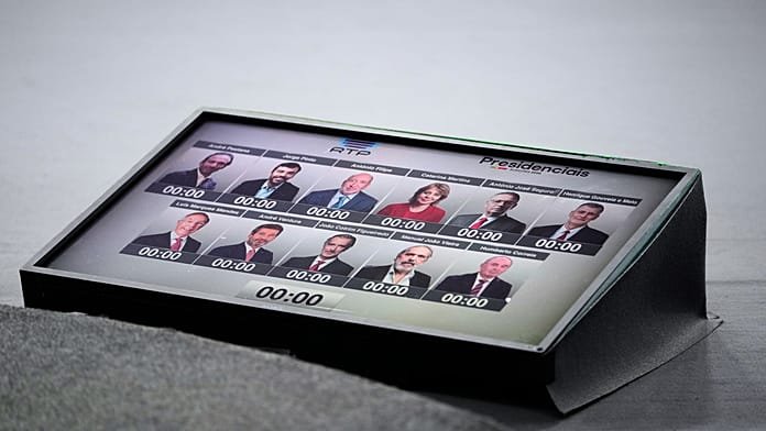 Cerca de 220.000 votantes eligen al próximo presidente de Portugal en una elección anticipada