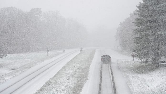 Al menos 1 muerto y varios heridos en Francia tras el choque de un autobús rumbo a Madrid