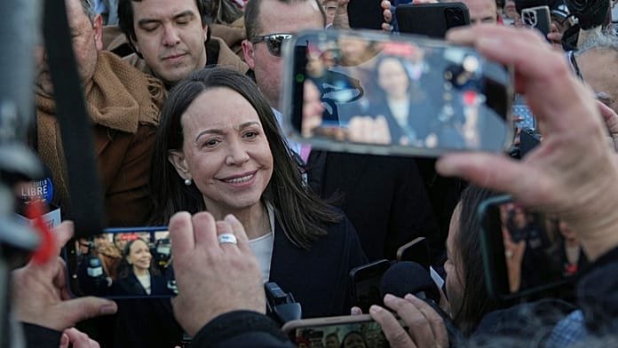 Machado acusa a Delcy Rodríguez de hacer "trabajo sucio" y niega que represente al pueblo venezolano