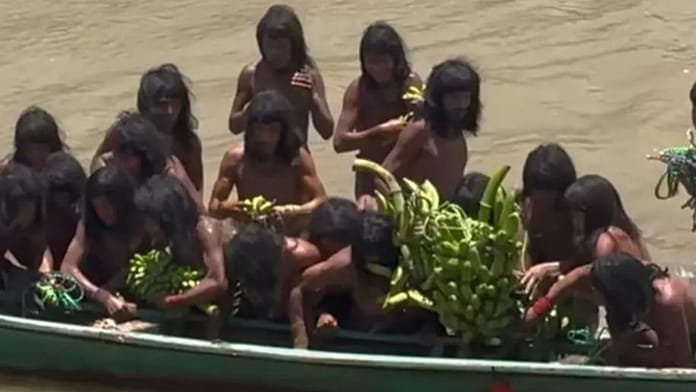Imágenes inéditas y de gran calidad de una tribu aislada del Amazonas