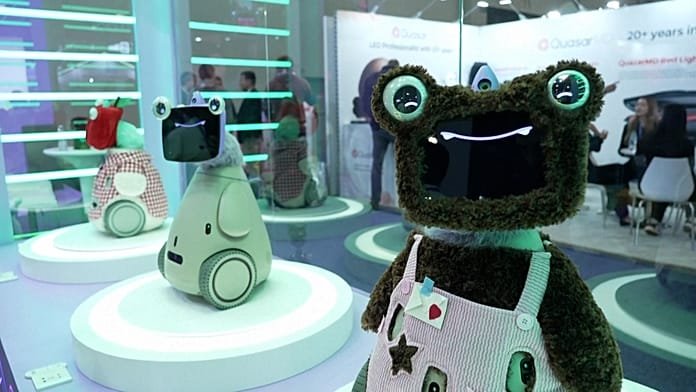 Los robots deslumbran al público en el CES de Las Vegas
