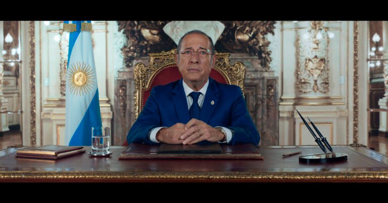 Homo Argentum, una de las películas argentinas más esperadas con Guillermo Francella, llega esta semana al streaming