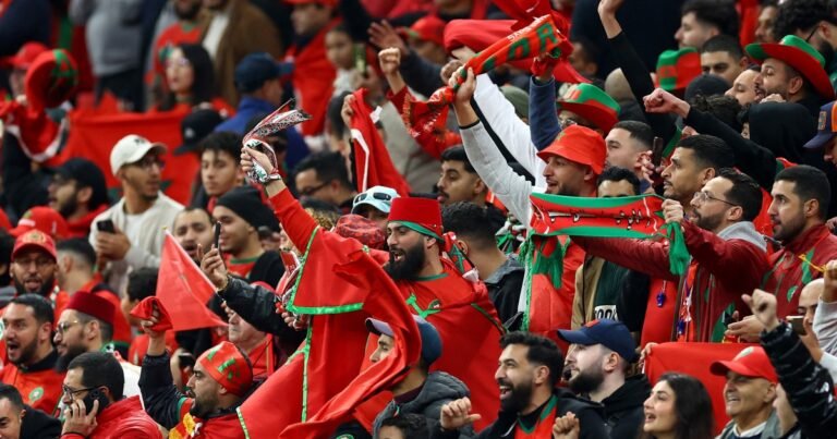 El enorme gesto de los hinchas de Marruecos en el momento del himno de Nigeria en la semifinal de la Copa Africana de Naciones