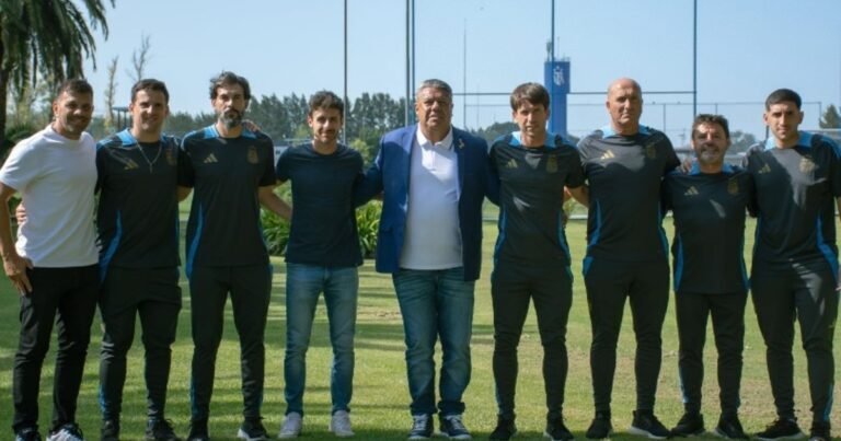 Claudio Chiqui Tapia anunció la renovación de los equipos de trabajo de las selecciones nacionales: por qué no estuvo Lionel Scaloni