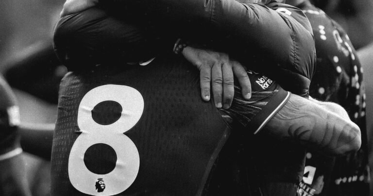 La emotiva despedida de Enzo Fernández para Enzo Maresca, el DT italiano que fue despedido del Chelsea