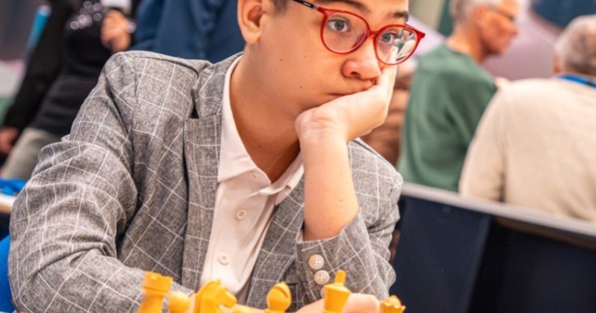 Faustino Oro consiguió otro valioso triunfo ante Eline Roebers y es líder del prestigioso torneo Challenger Tata Steel