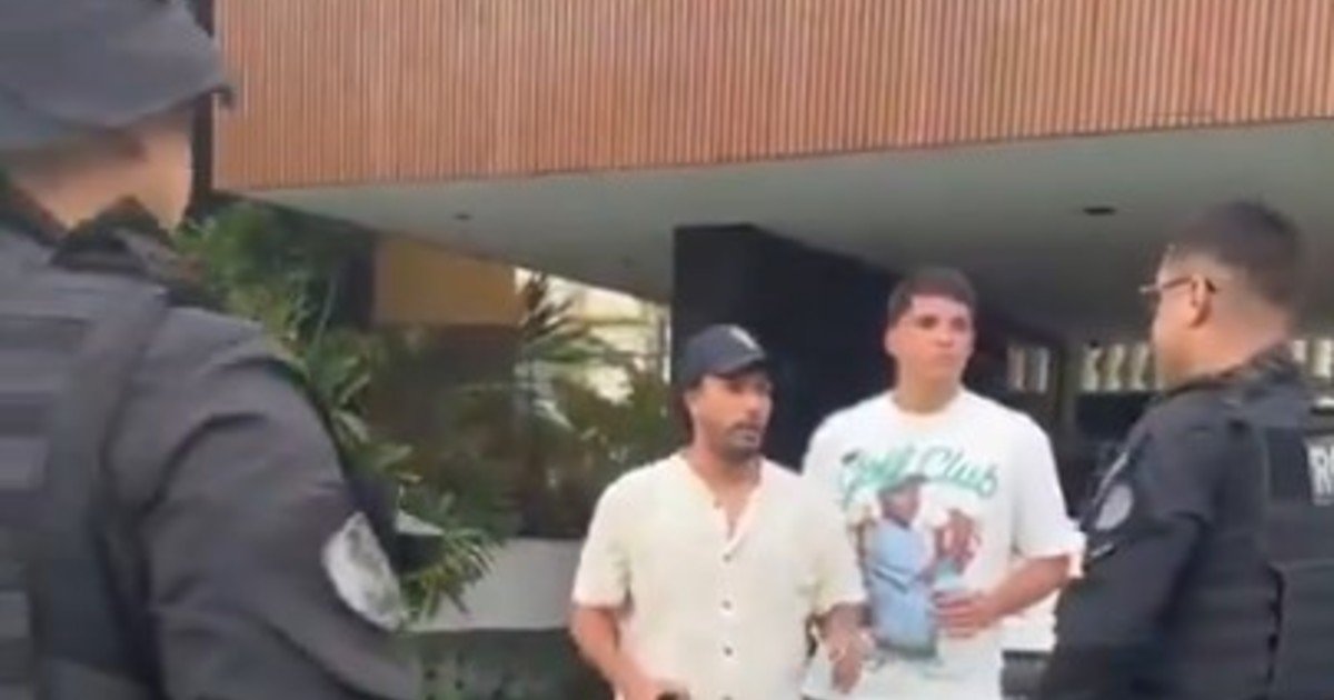 Escándalo con tres futbolistas argentinos en una fiesta de Fin de Año en Brasil: denuncias cruzadas de agresiones e intervención policial