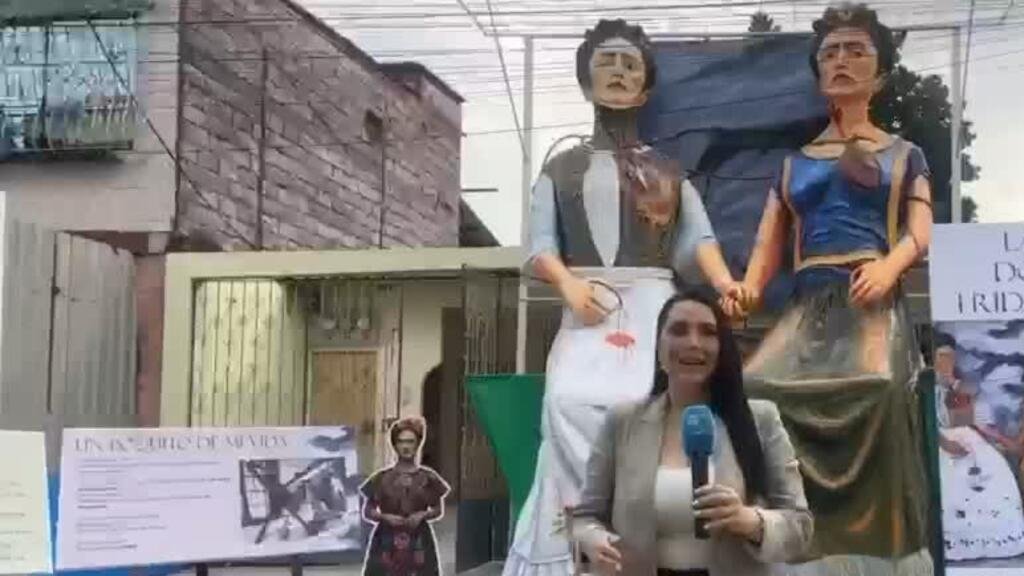 La ruta de los "monigotes" en Ecuador: quemar lo malo del año para dar la bienvenida al nuevo