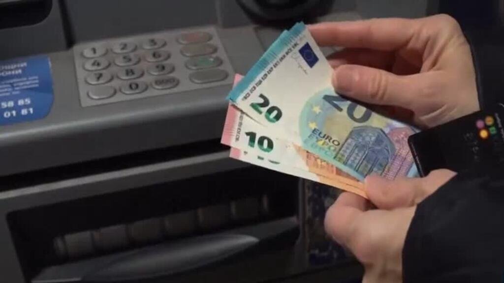 Dudas por impacto de la implementación del euro en Bulgaria