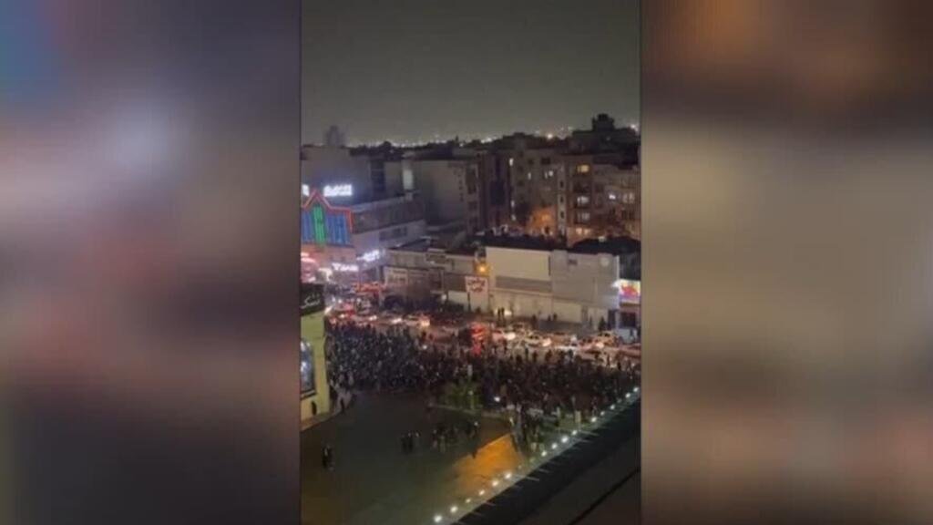 Irán corta el internet en medio de protestas antigubernamentales