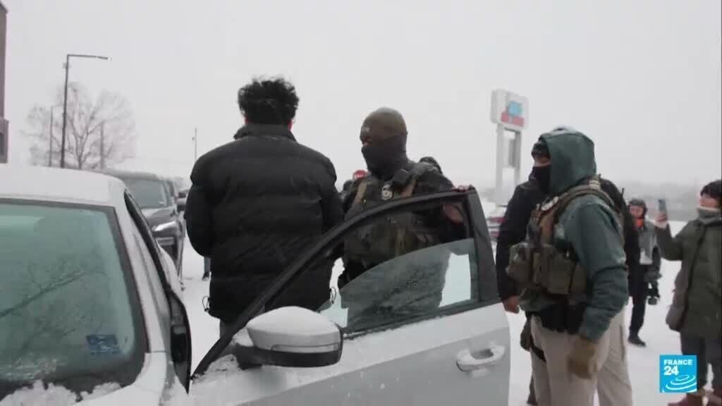 Minneapolis: vecinos organizan patrullas ciudadanas para proteger a migrantes del ICE