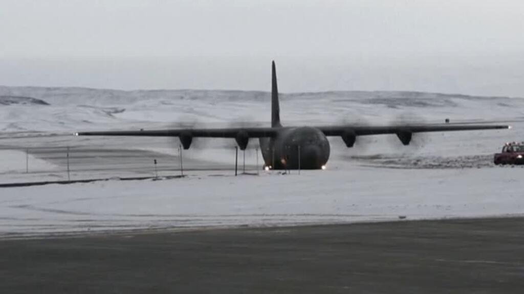 Tropas danesas llegan a Groenlandia para ejercicios en medio de tensiones con EE. UU.