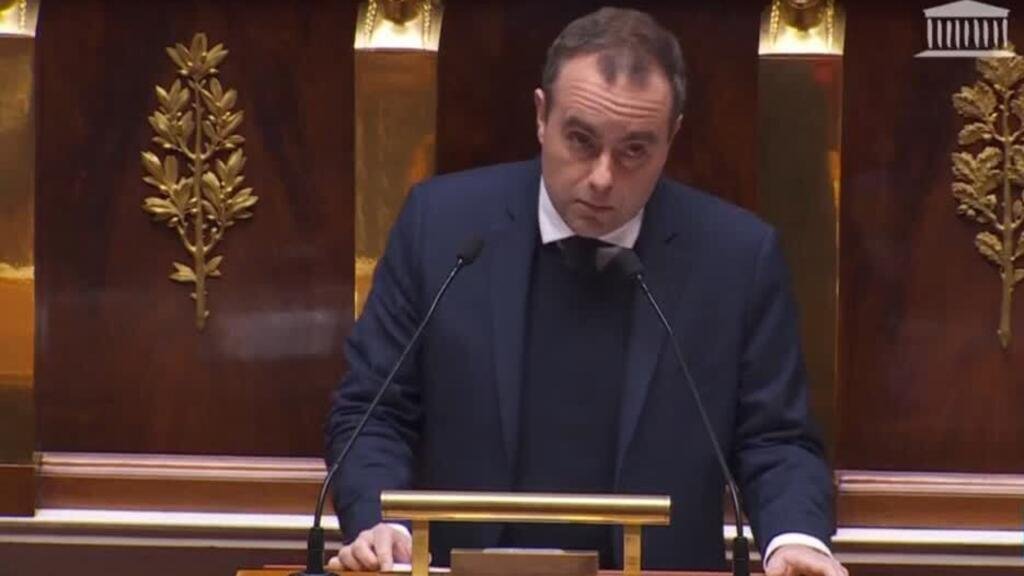 Lecornu invoca nuevamente el artículo 49.3 tras superar dos mociones de censura