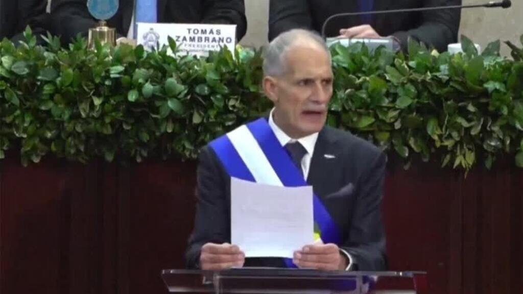 Honduras: Nasry Asfura, el 'favorito' de Trump, se juramenta como presidente