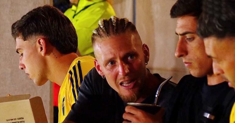 Santiago Ascacibar, como un hincha más: fue a la cancha de Estudiantes, se bancó la bronca de la gente y gritó el gol de Boca