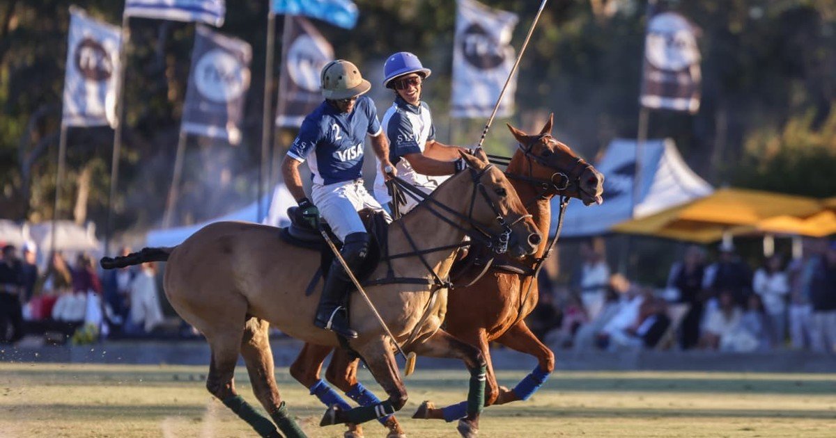 El polo de Palermo se mudó a Punta del Este: exhibición de alto hándicap en las playas uruguayas