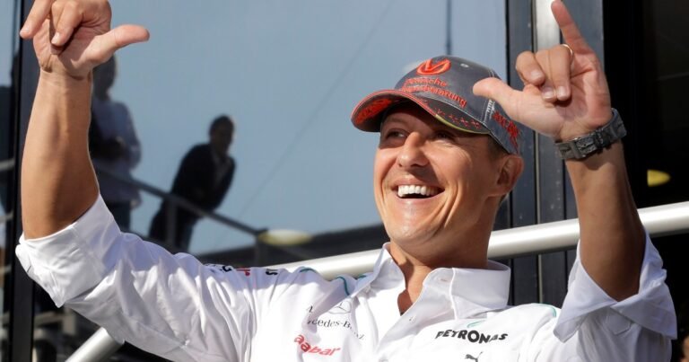 Aseguran que Michael Schumacher ya no está postrado en una cama y que puede comunicarse a través de parpadeos