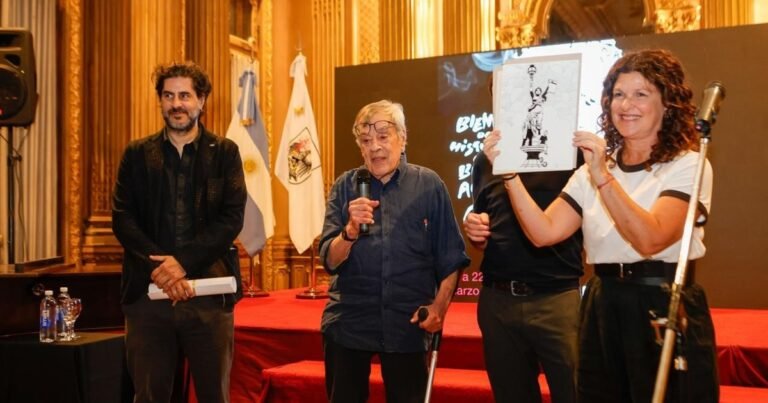 Buenos Aires lanza la Bienal de Historieta 2026 con José Muñoz como padrino internacional