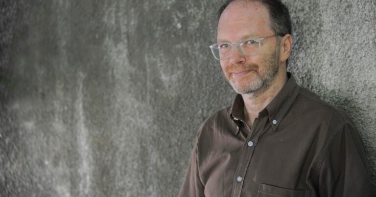 "Dormir no es un lujo, es una necesidad": 7 curiosidades del sueño, explicadas por Diego Golombek