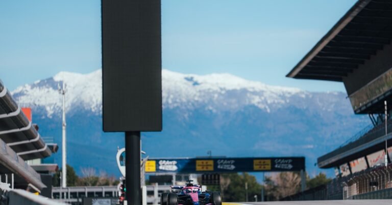 Franco Colapinto reveló lo que sintió tras probar el Alpine por primera vez en los test de Barcelona: "Es muy diferente..."