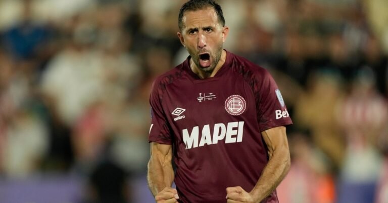 Lanús vs Sarmiento de La Banda, por la Copa Argentina: horario y cómo ver en vivo