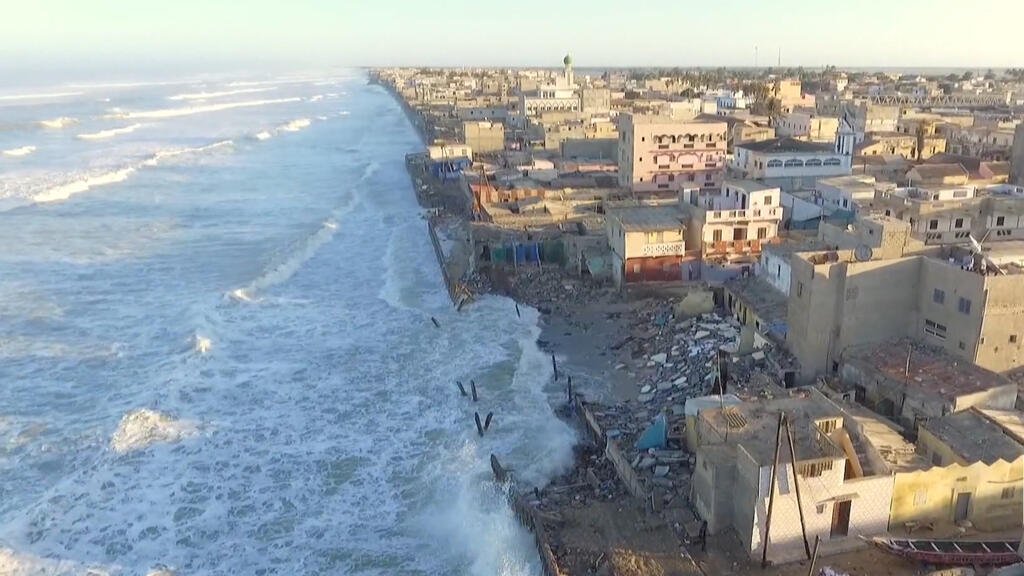Saint-Louis, la antigua capital de Senegal, amenazada por el aumento del nivel del mar