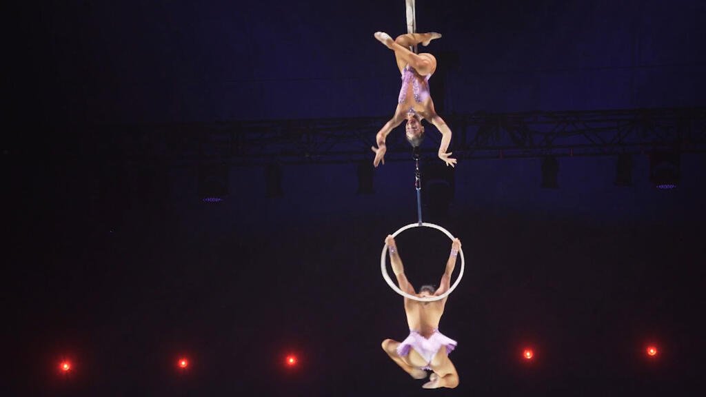Artistas cubanas brillan en los 25 años del Circo Phénix de París