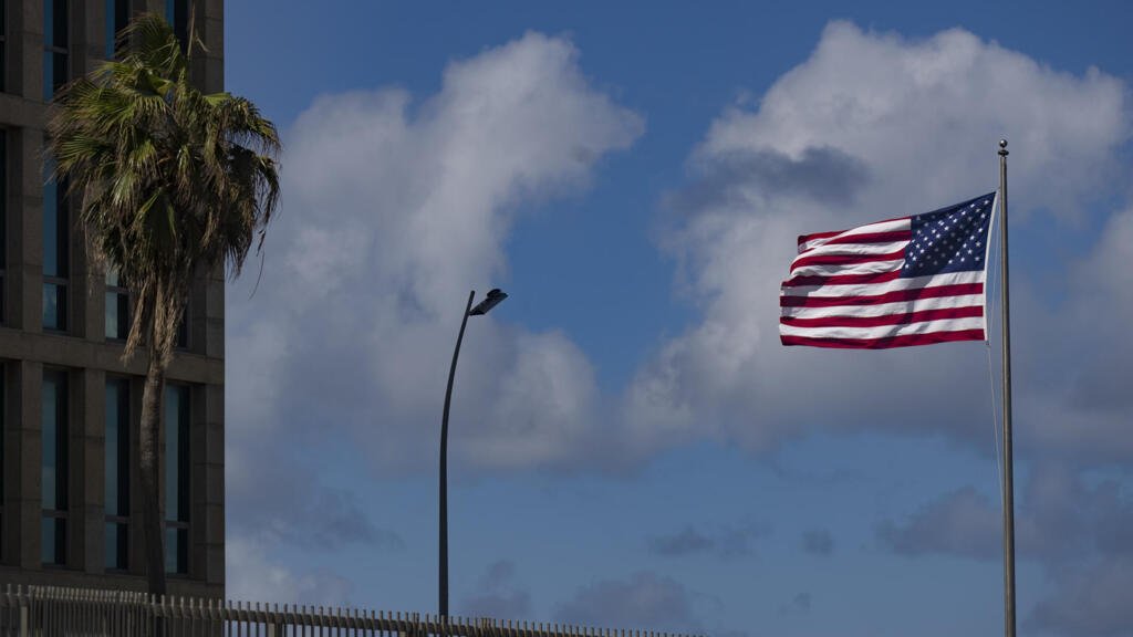 Estados Unidos suspende la emisión de visas de inmigrante para 75 países