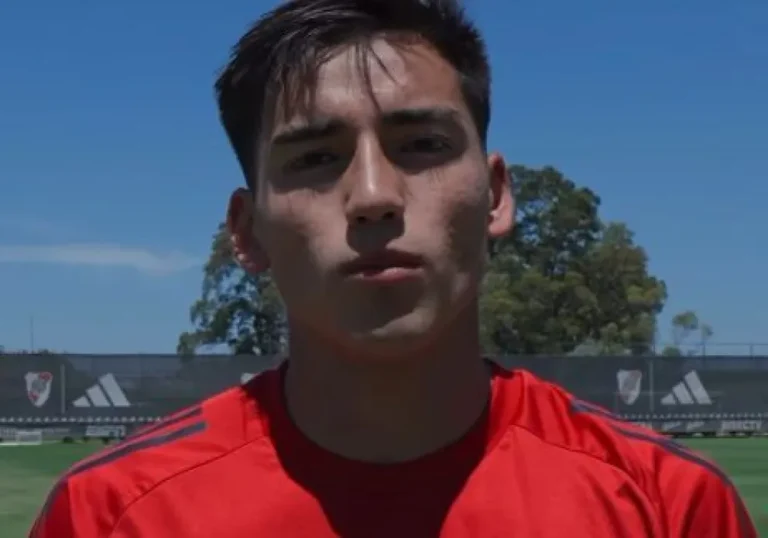 Menos ropa, se reciben toda clase de donaciones